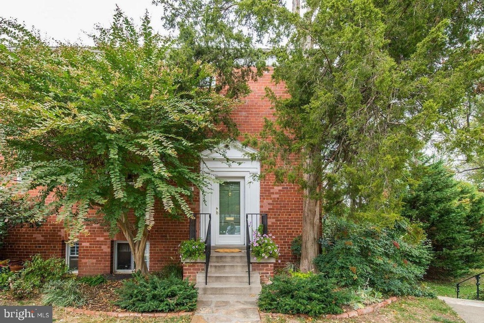 1609 Ripon Place, Alexandria, VA 22302 - photo 1