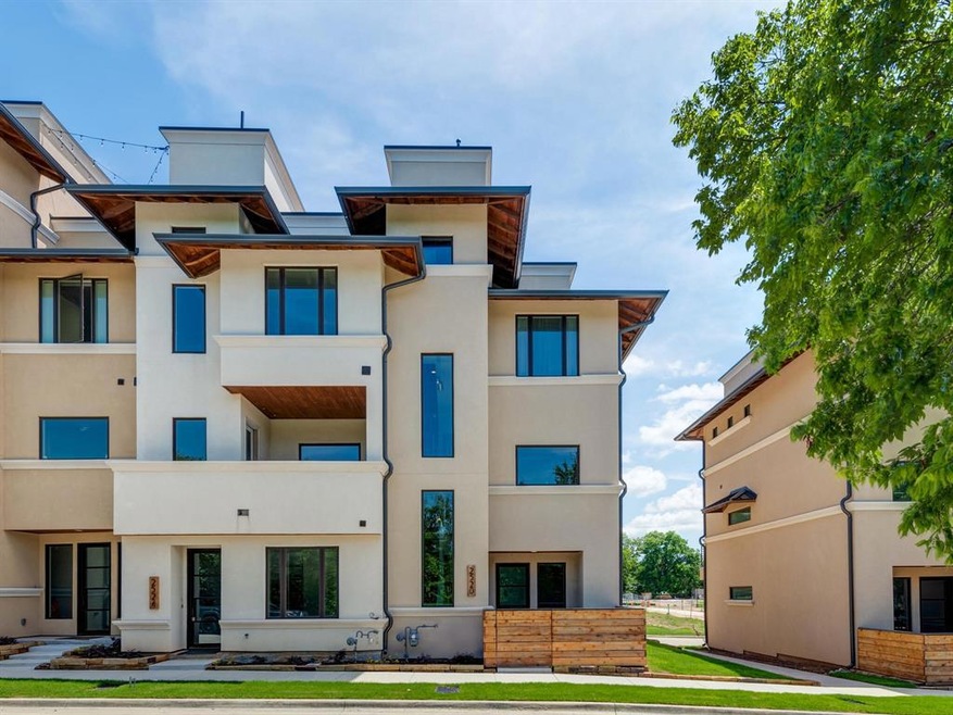 2520 Galvez Ave, Fort Worth, TX 76111 - photo 1