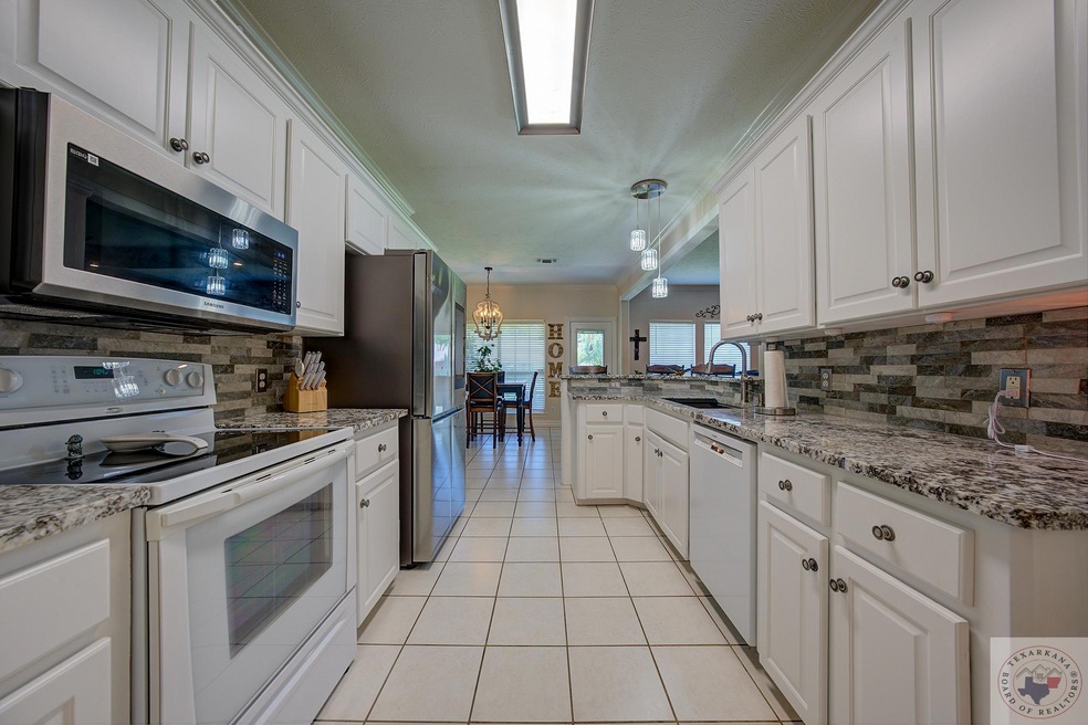 2807 Bethany Ln, Texarkana, TX 75503 - photo 1