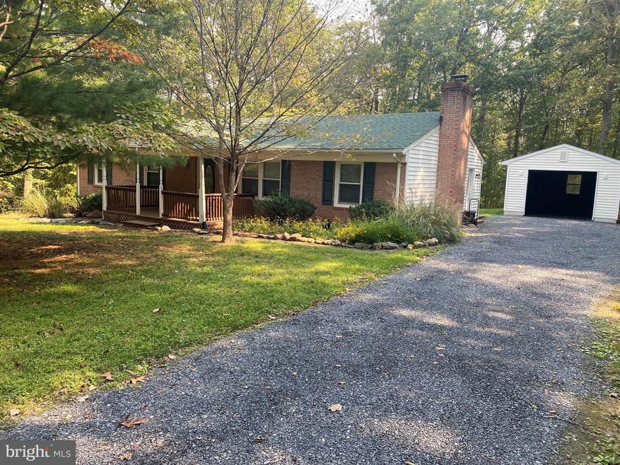 127 T-Bird Dr, Front Royal, VA 22630 - photo 1