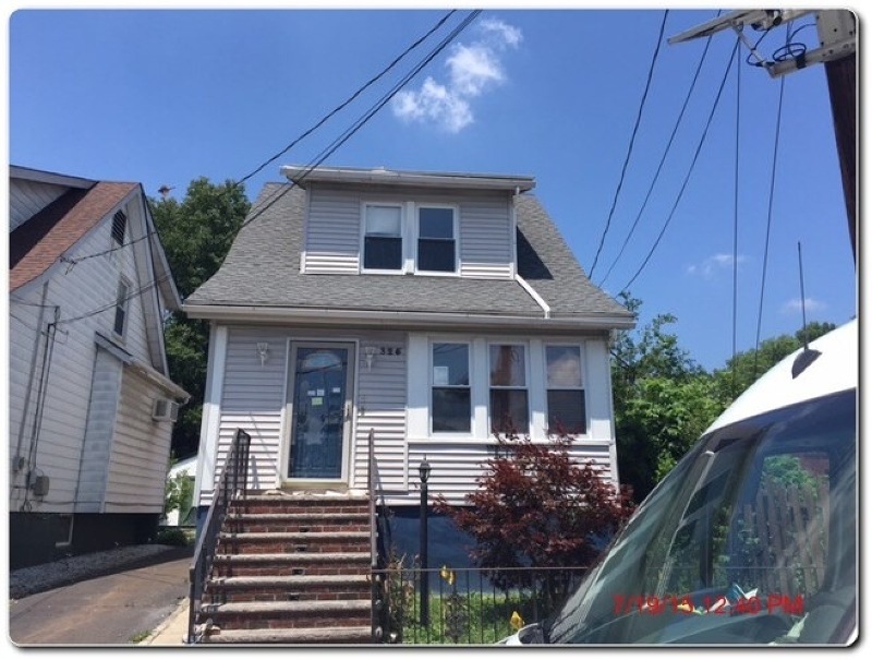 326 Perry Ave, Union, NJ 07083 - photo 1