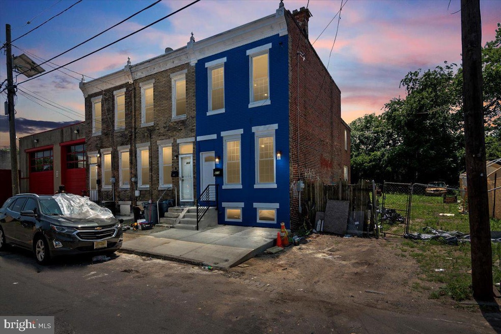 412 Webster St, Camden, NJ 08104 - photo 1