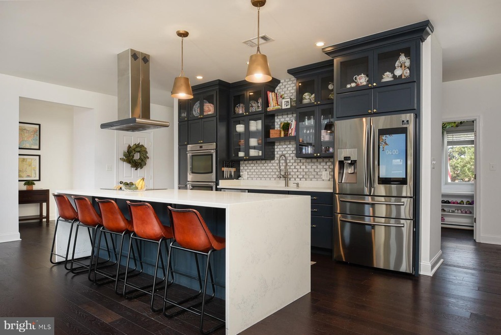 2221 Stokes Ln, Alexandria, VA 22307 - photo 1