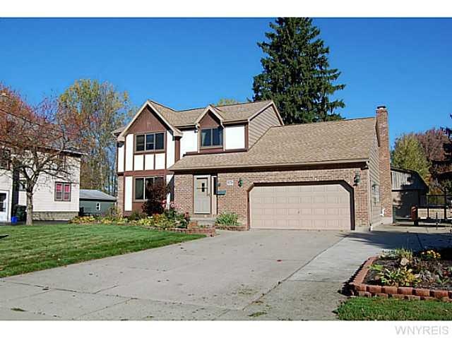 878 Ohio St, North Tonawanda, NY 14120 - photo 1