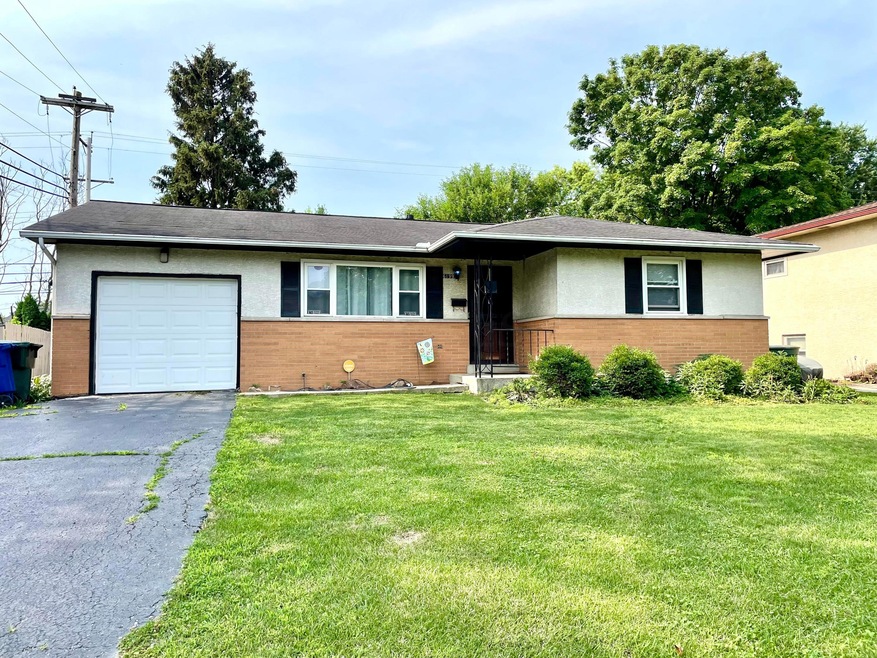 6199 Ambleside Dr, Columbus, OH 43229 - photo 1