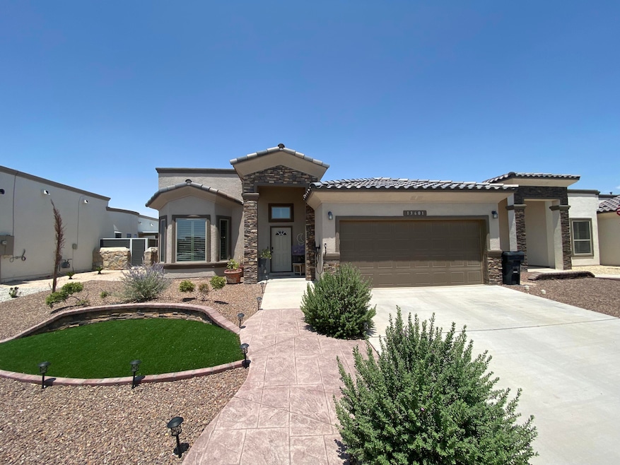 13601 Samlesbury Ave, El Paso, TX 79928 - photo 1