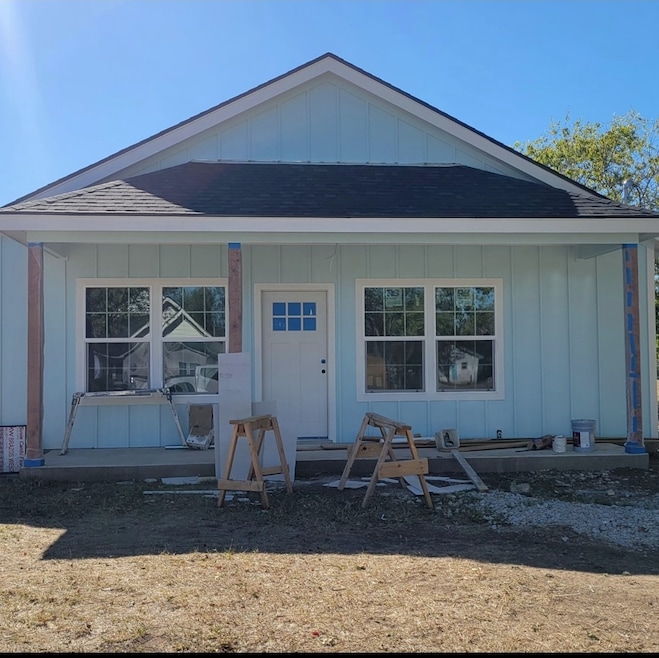 1609 2nd St, Brownwood, TX 76801 - photo 1