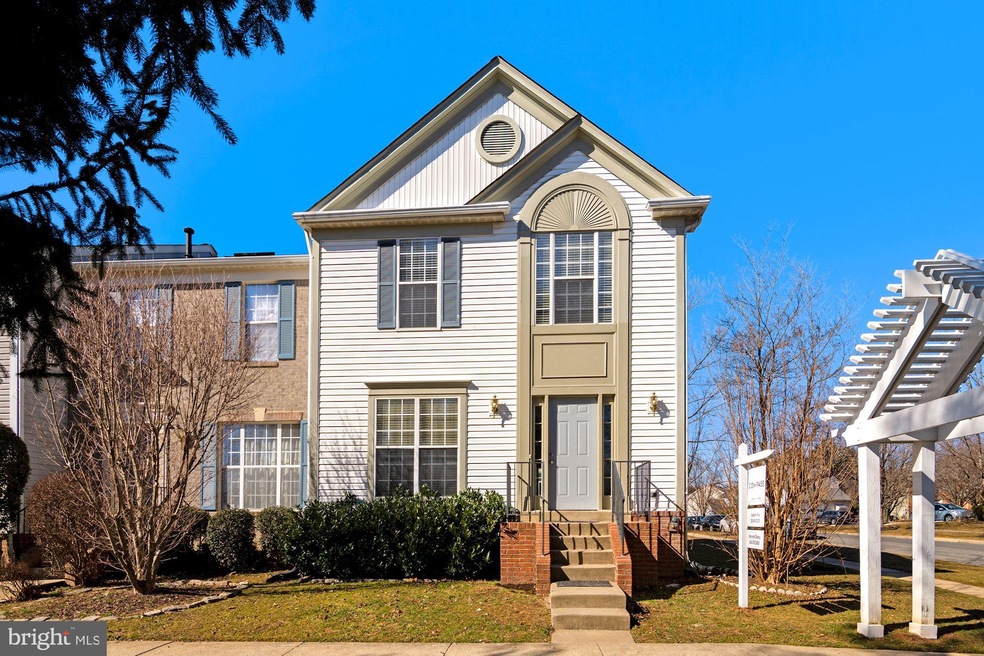 1 Cottage Field Ct, Germantown, MD 20874 - photo 1