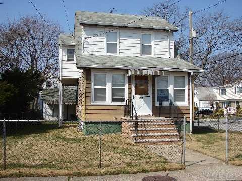 208 N Grove St, Valley Stream, NY 11580 - photo 1