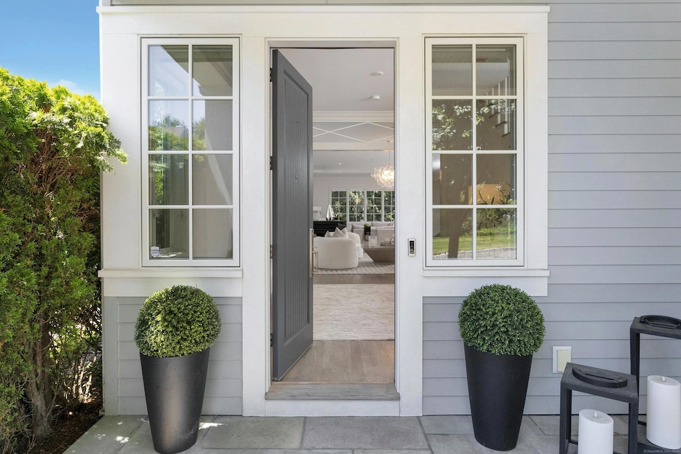 Sold $2,151,000 • Co-Listing Agent