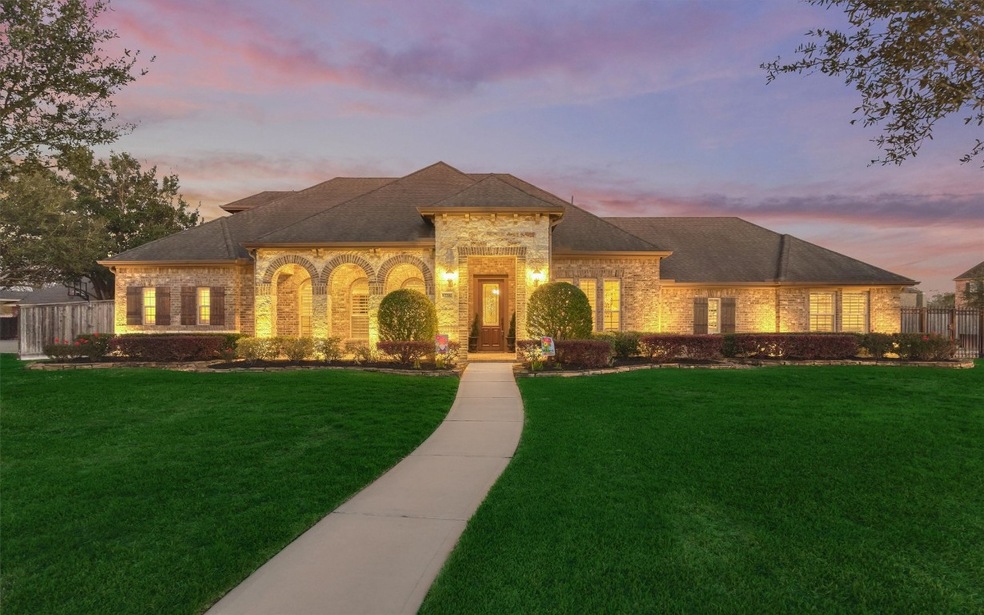 17702 Fairhaven Lake Dr, Cypress, TX 77433 - photo 1