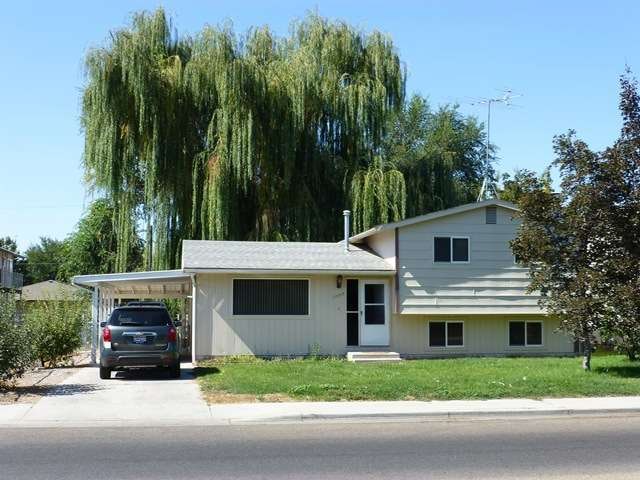 1007 Holly St, Nampa, ID 83686 - photo 1