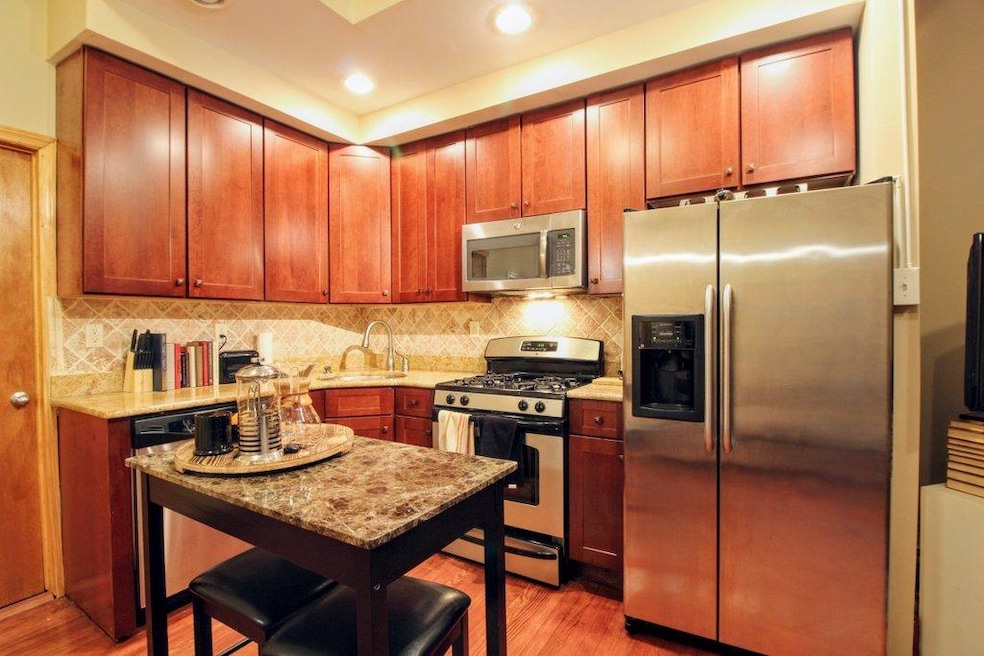 278 3rd St unit 1, Jersey City, NJ 07302 - photo 1