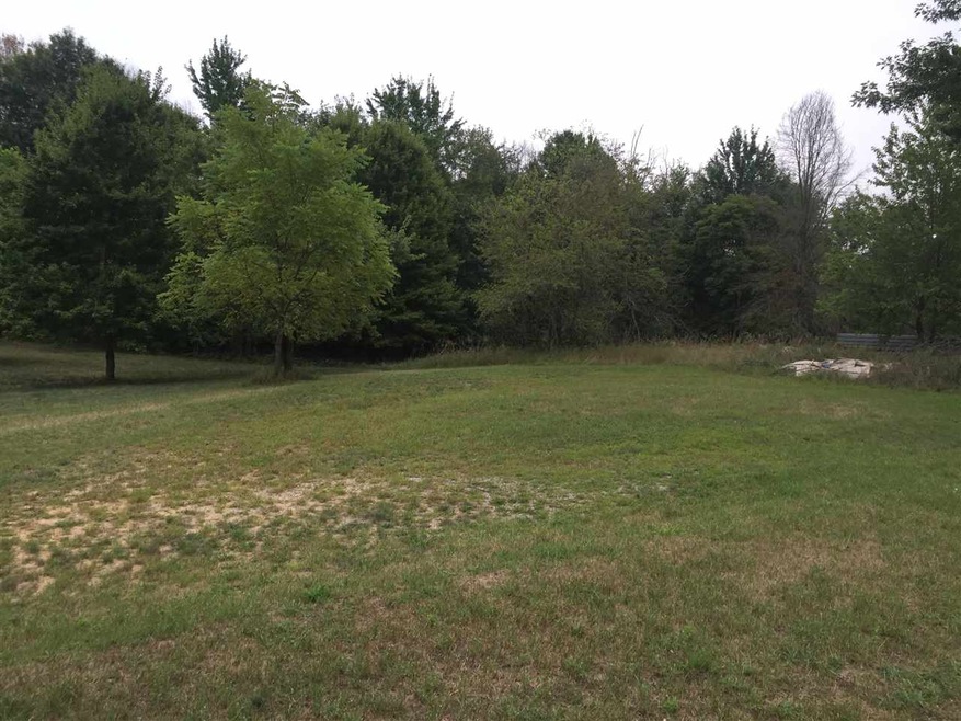 7535 E 300 N, Grovertown, IN 46531 - photo 1