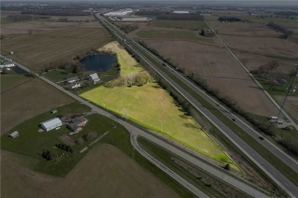 0 E Greensburg Rd unit MBR21850927, Franklin, IN 46131 - photo 1