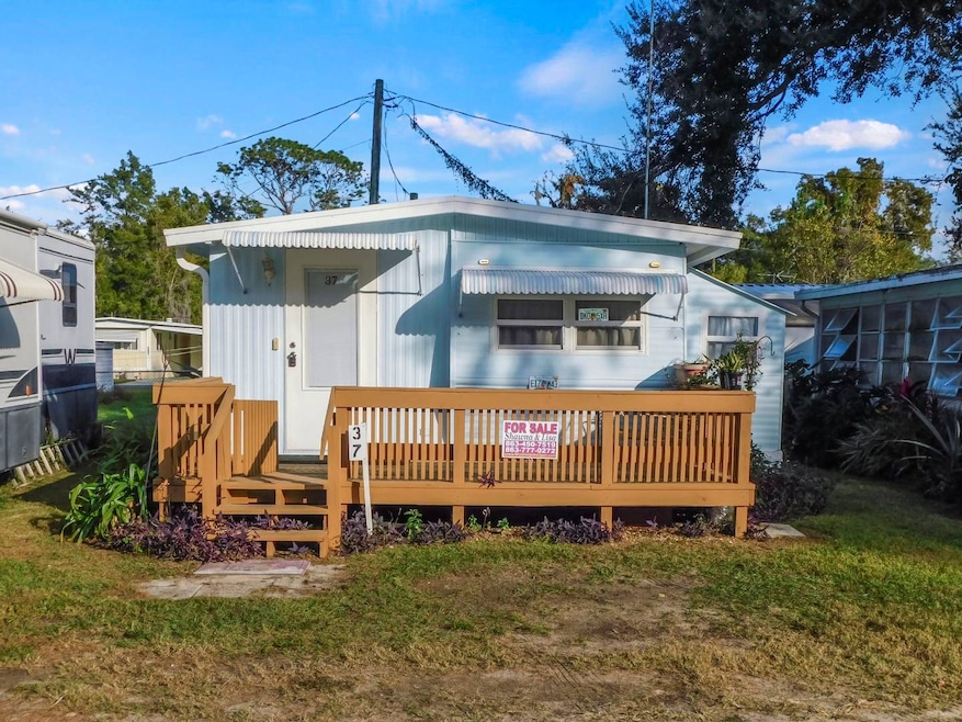 37707 Pure Water Way, Zephyrhills, FL 33542 - photo 1