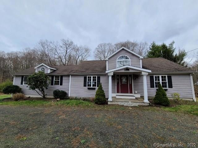 984 Hoop Pole Rd, Guilford, CT 06437 - photo 1