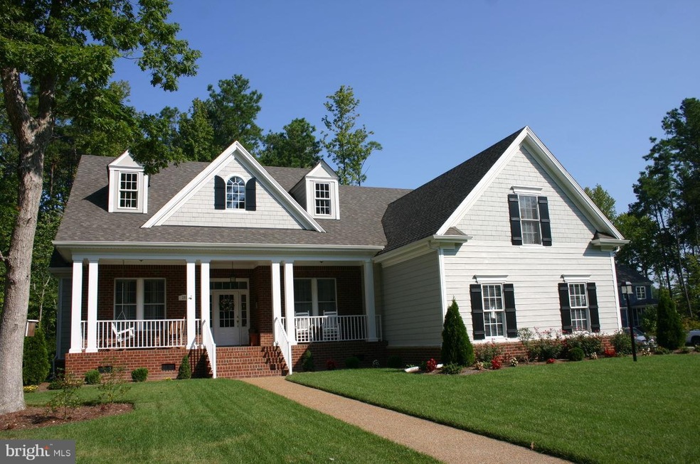 12215 Stoneleigh Place, Hughesville, MD 20637 - photo 1