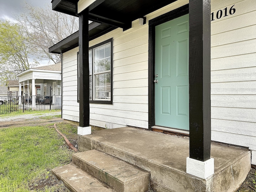 For Rent $1,250/month
