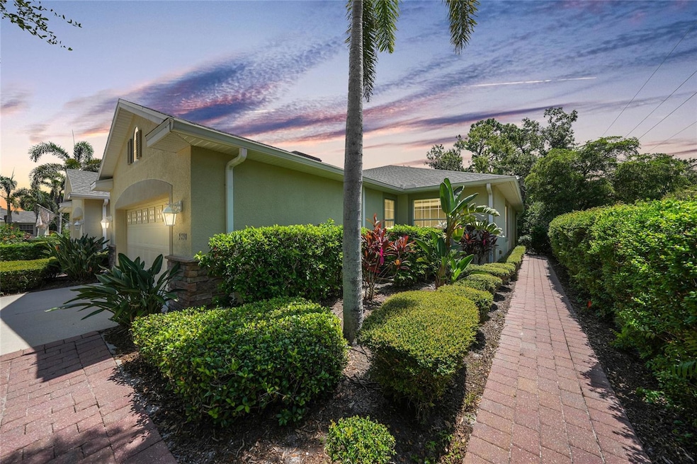 For Sale $325,000 • Co-Listing Agent