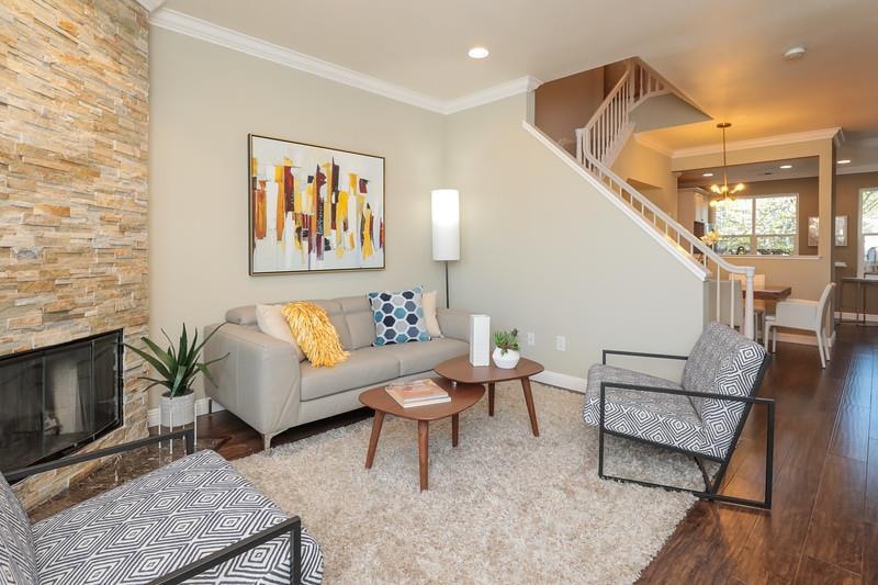 125 Concord Cir, Mountain View, CA 94040 - photo 1