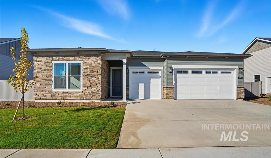 2221 N Kenora Ave, Star, ID 83669 - photo 1