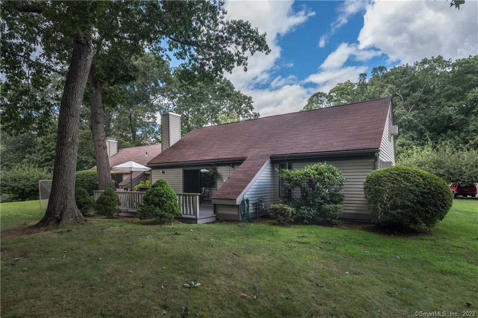 Free standing condo. close to the Madison Village