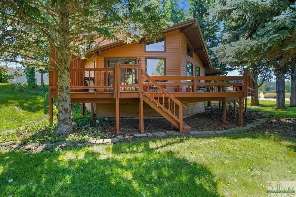For Sale $695,000 • Co-Listing Agent