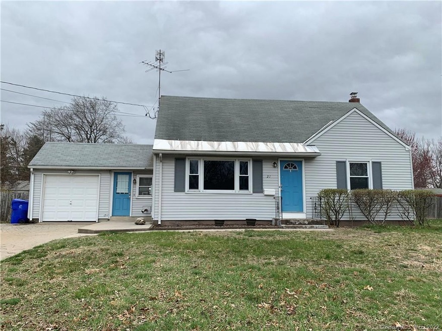 21 Play Rd, Enfield, CT 06082 - photo 1