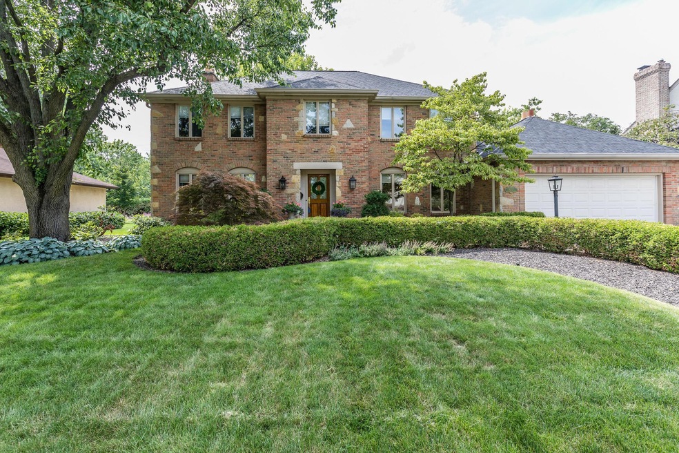 4201 Chadbourne Dr-01