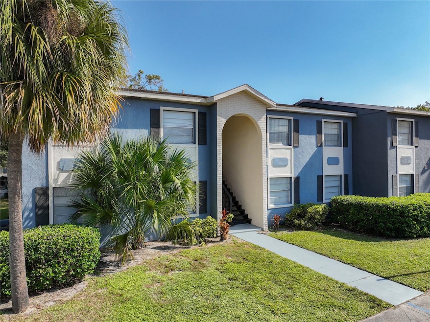 2569 N Alafaya Trail unit 135, Orlando, FL 32826 - photo 1