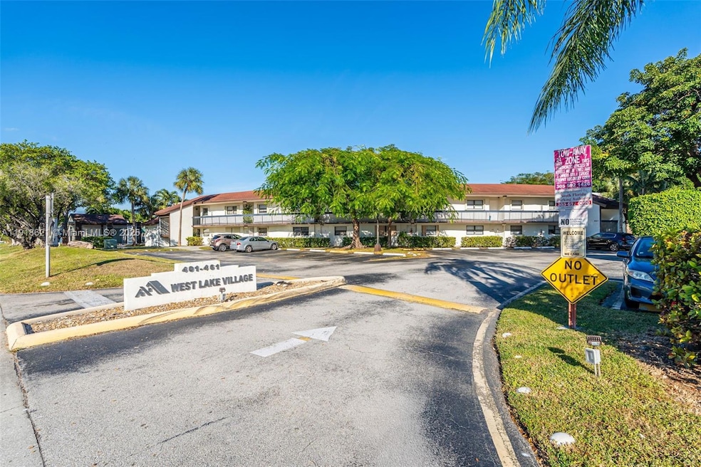 401 NW 107th Ave unit 107, Miami, FL 33172 - photo 1