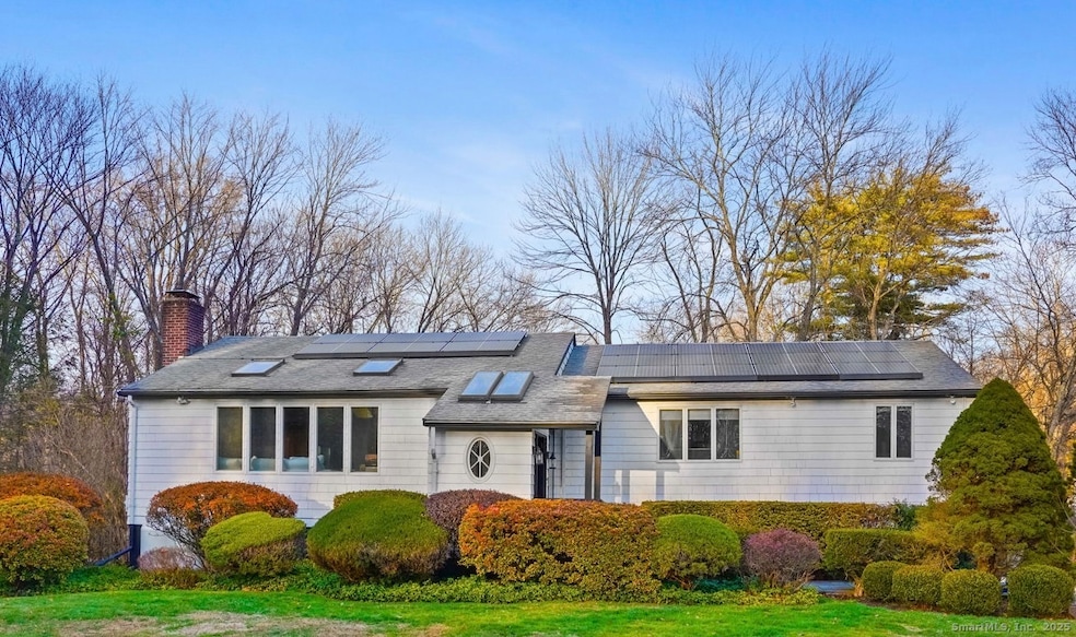 10 Tupelo Rd, Westport, CT 06880 - photo 1