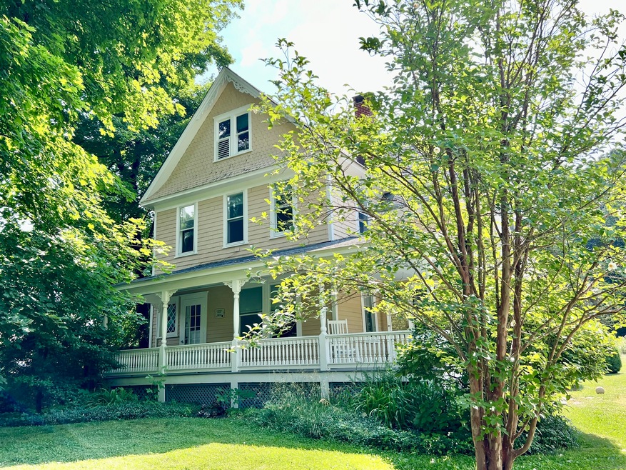 37 Cannon Rd, Wilton, CT 06897 - photo 1