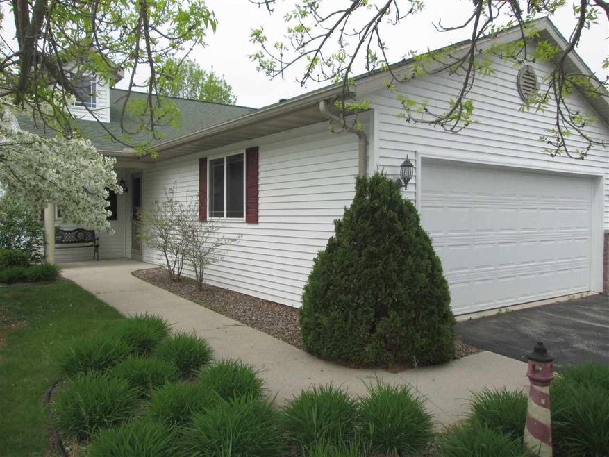 1616 27th St, Two Rivers, WI 54241 - photo 1