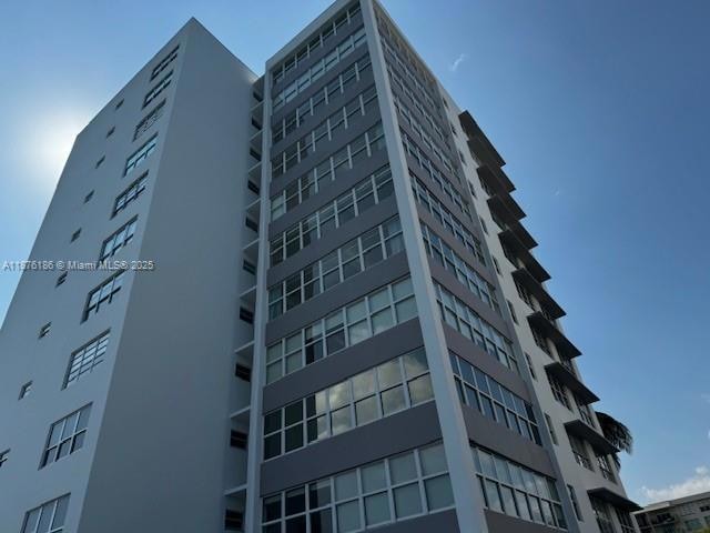 Blair House unit 7A, Bay Harbor Islands, FL 33154 - photo 1