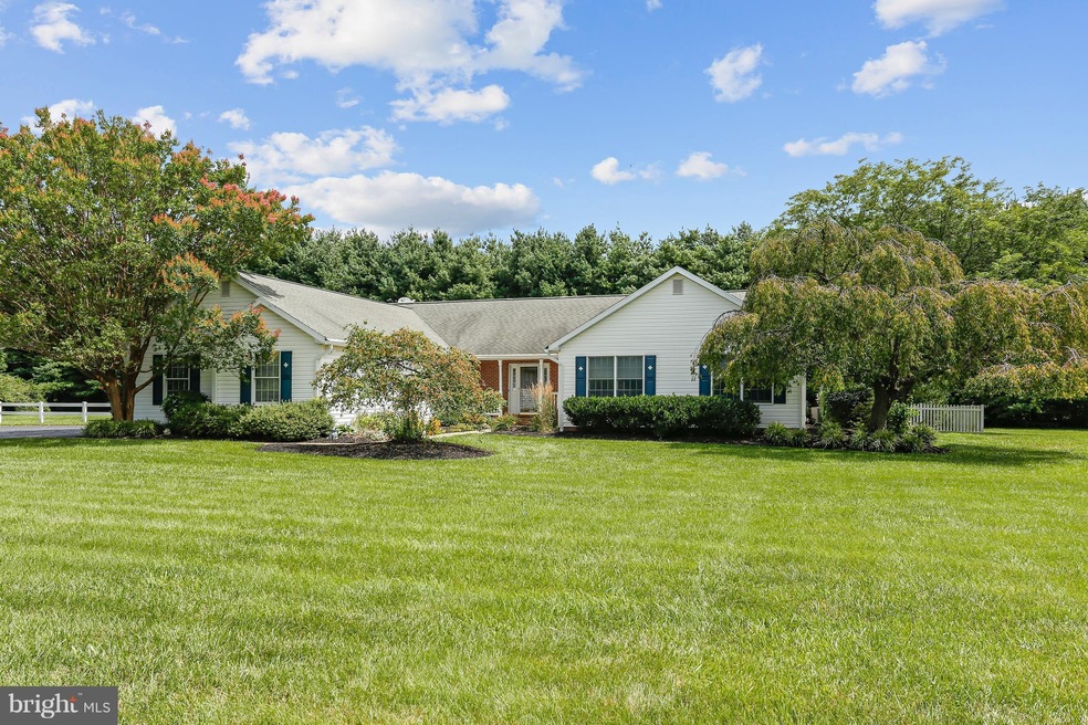 8875 Orchard Dr, Chestertown, MD 21620 - photo 1