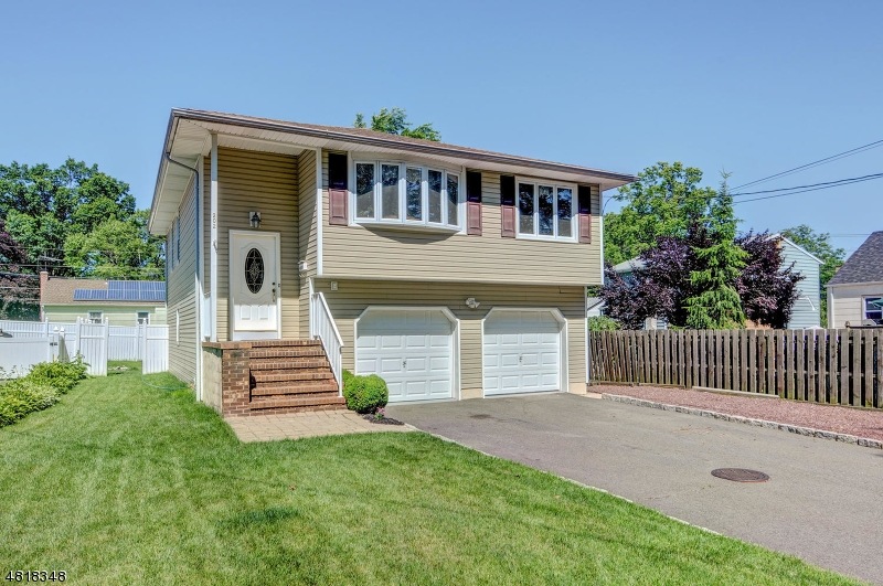 202 Tuttle St, Green Brook, NJ 08812 - photo 1