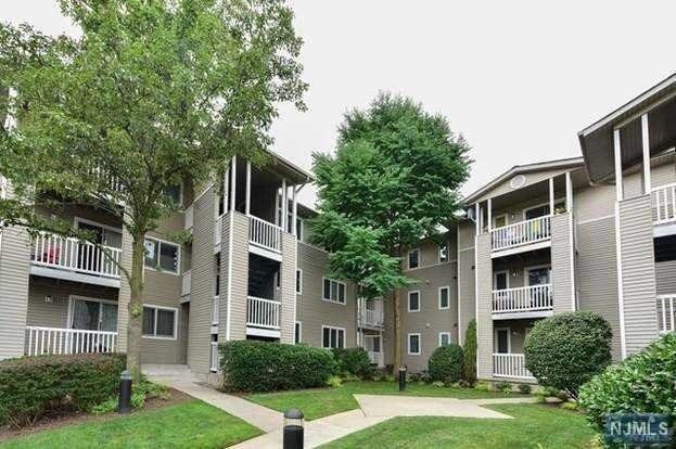 1-3-1 Orchard Park, Allendale, NJ 07401 - photo 1