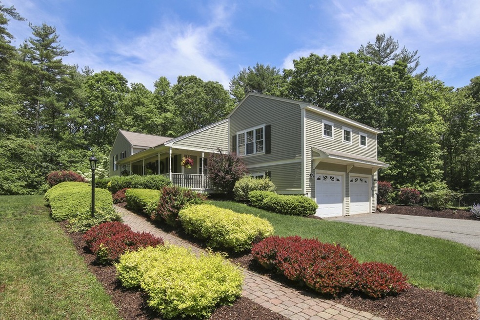 114 Meadow St, Carver, MA 02330 - photo 1