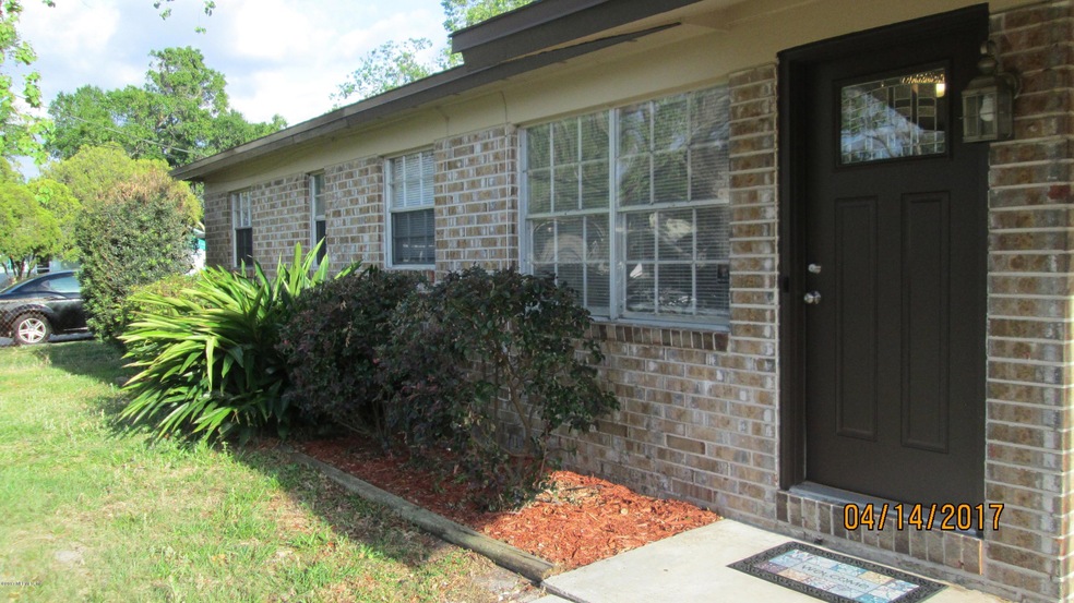 5650 Minocqua St, Jacksonville, FL 32210 - photo 1