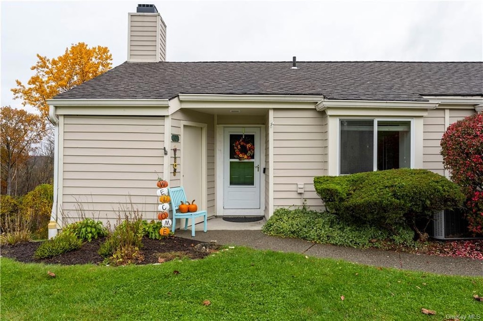 101 Eagles Ridge Rd unit 101, Brewster, NY 10509 - photo 1