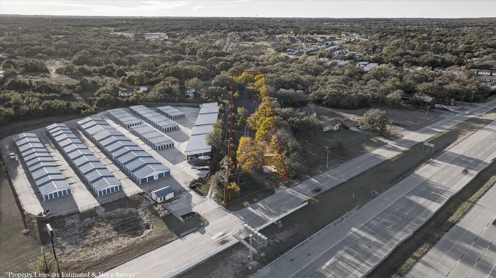 936 Southeast Pkwy, Azle, TX 76020 - photo 1