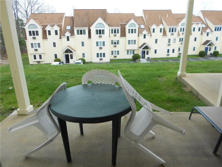 1373 Post Rd unit 8B, Wells, ME 04090 - photo 1