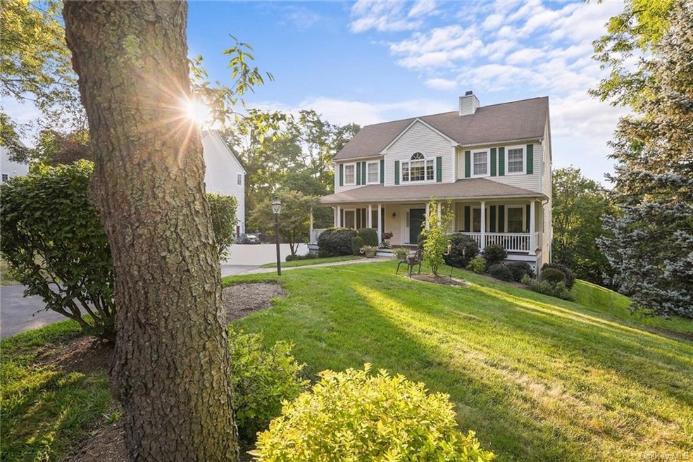 105 Scenic Dr W, Croton On Hudson, NY 10520 - photo 1