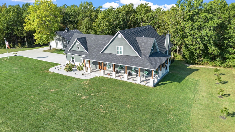 25400 Silvercrest Ct, Wooldridge, MO 65287 - photo 1