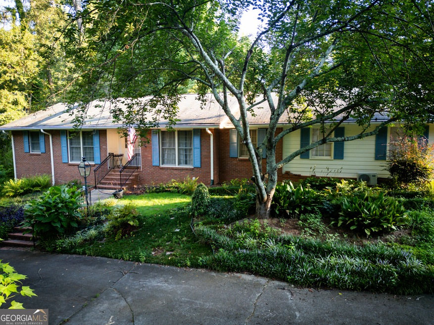 1160 Brookside Dr NE, Conyers, GA 30012 - photo 1