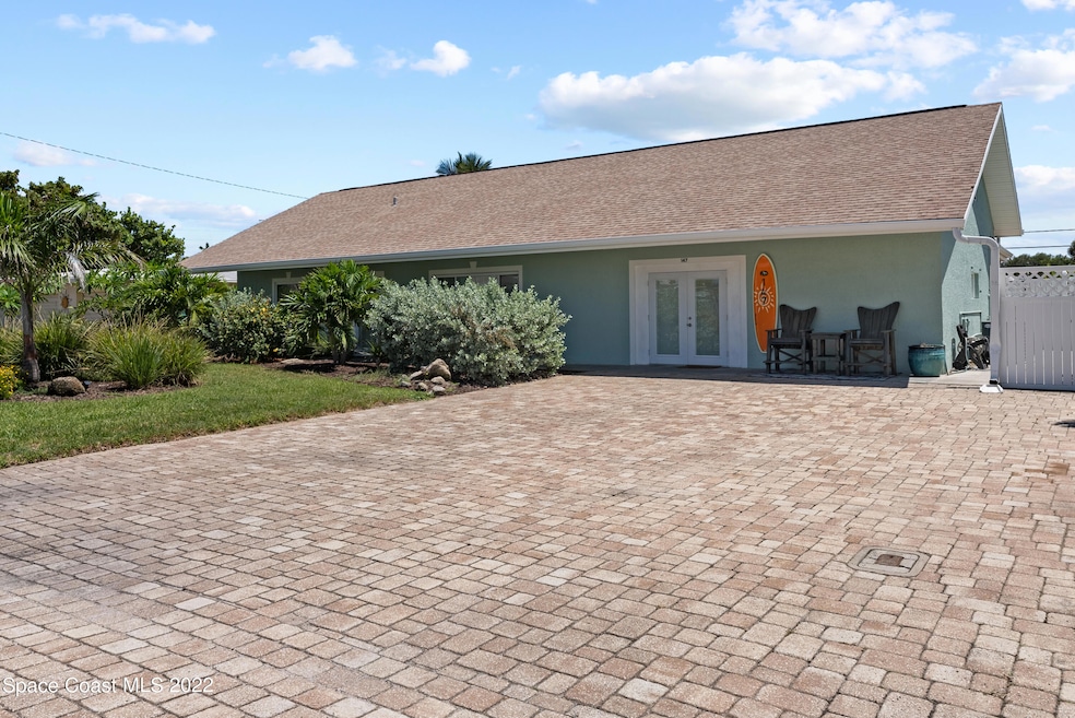 147 E Pasco Ln in Cocoa Beach