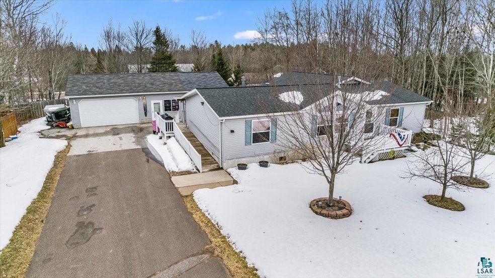 1320 21st St, Cloquet, MN 55720 - photo 1
