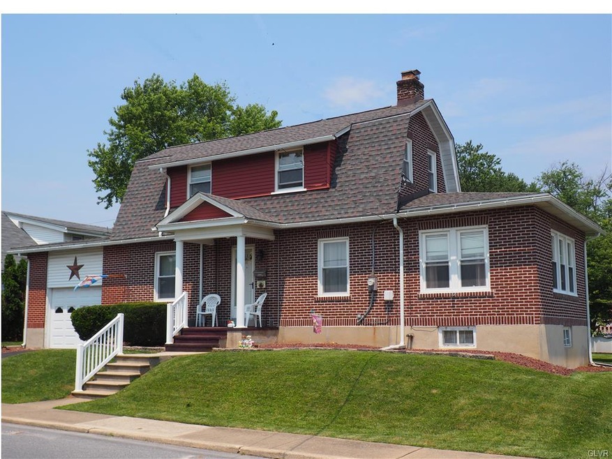 715 W Union St, Whitehall, PA 18052 - photo 1